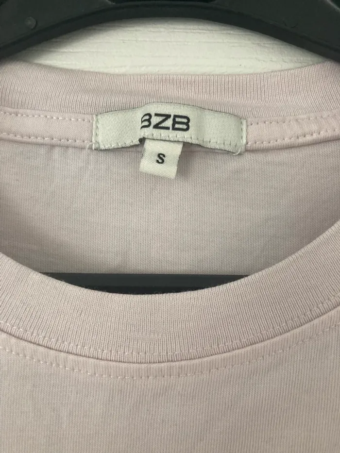 Lot 5 tee-shirts - photo numéro 16