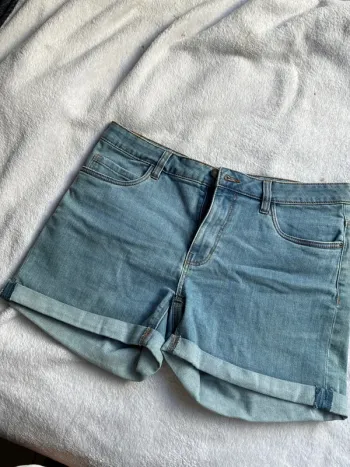 short gemo taille 40