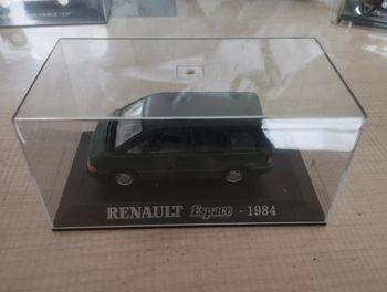 Véhicule miniature Renault espace. 1/43e