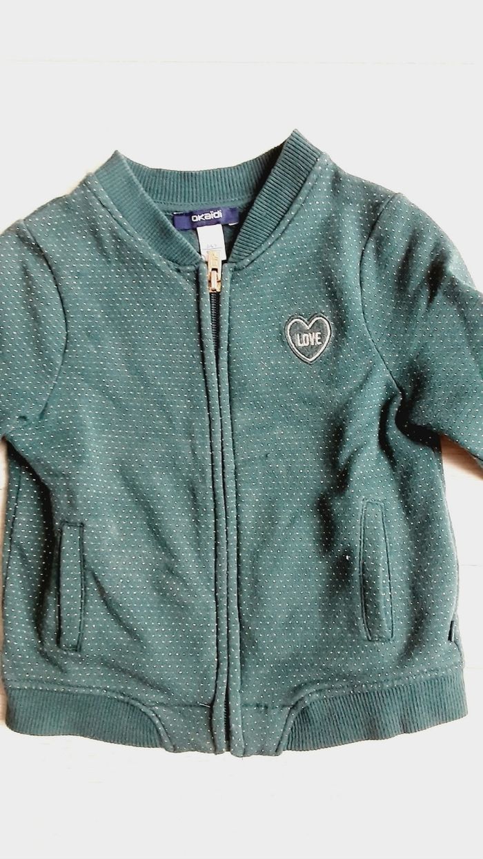 Vêtement fille gilet vert point doré Okaïdi 3 ans - photo numéro 2