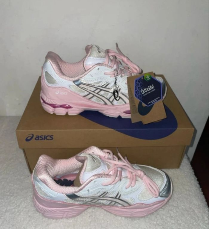 Asics NYC femme