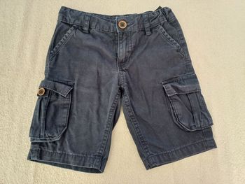 Short Vertbaudet 4 ans (réf perso G-G8)(familleac72)