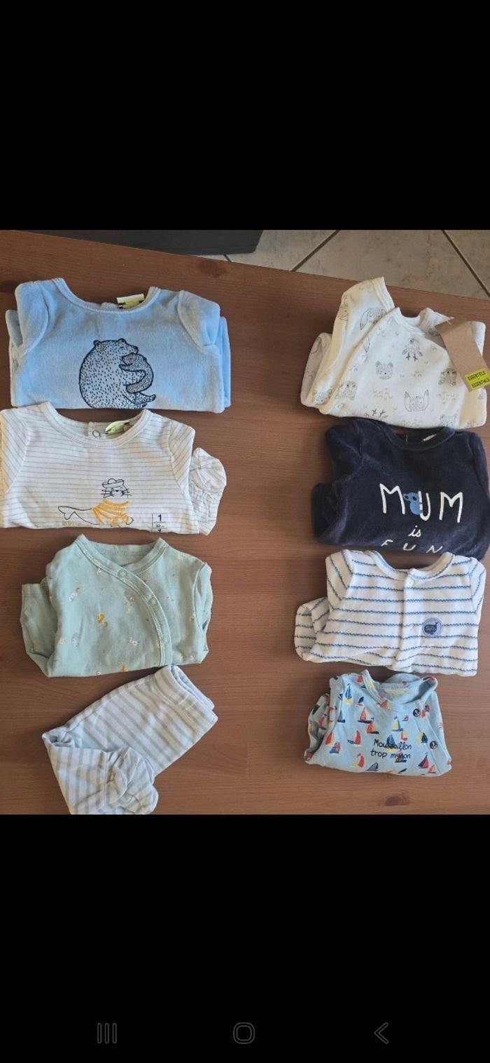 NEUFS !!! (A saisir )🥰🤩😍🥰  sublime  lot  1 MOIS  garçon (Primptemps ete)💙🤩😍👍👌 - photo numéro 5