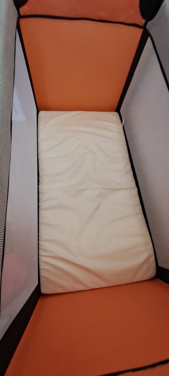 Lit parapluie - photo numéro 2