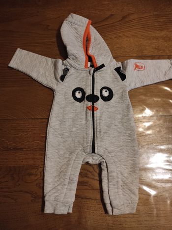 Très jolie combinaison de marque Orchestra 1 mois