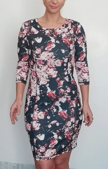 Robe mi-longue fleurie casualchic taille 36