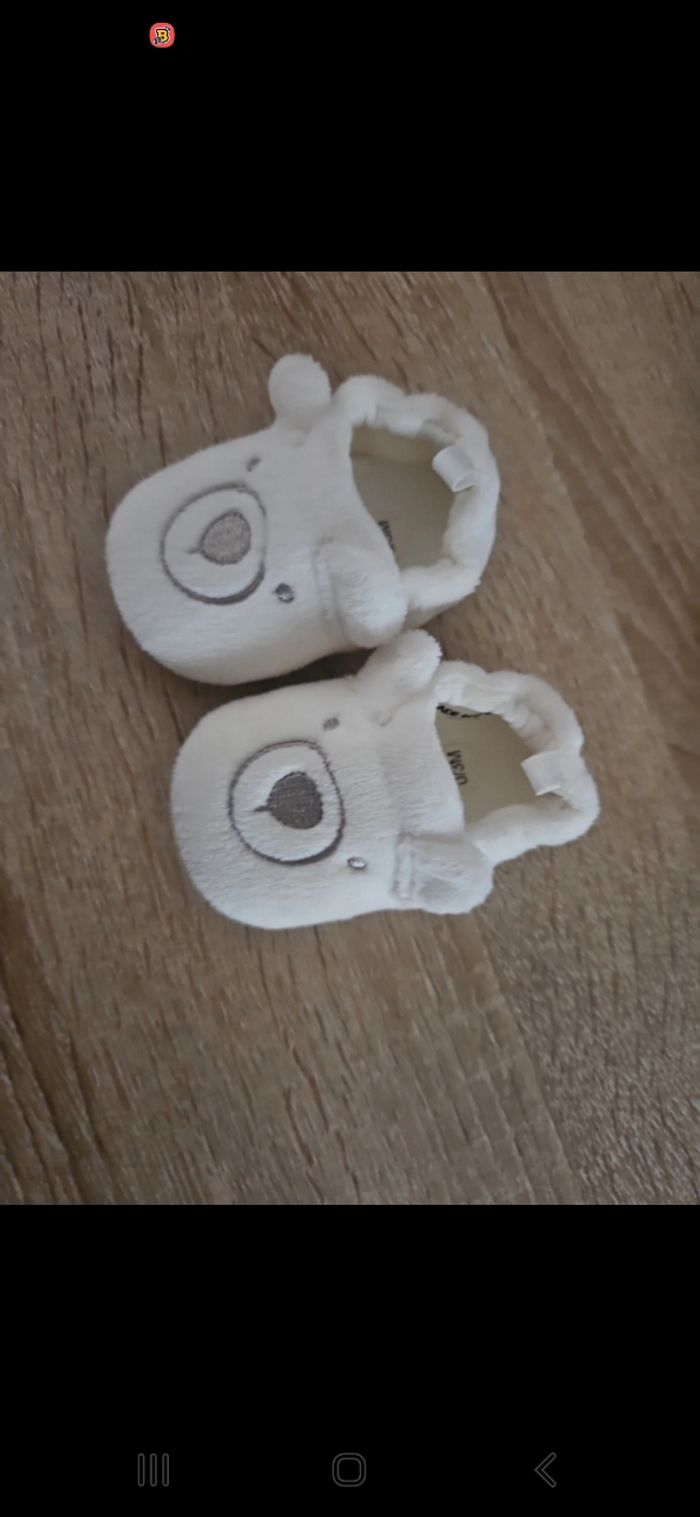 Lot chausson bebe - photo numéro 2