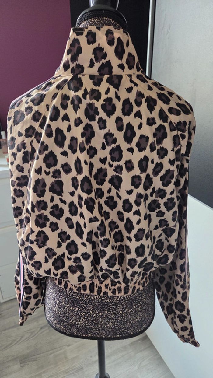Veste de chez Jennyfer en taille XS - photo numéro 4