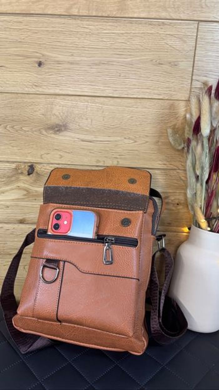 Sac bandoulière homme camel simili cuir léger pratique avec poches neuf - photo numéro 2