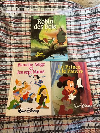 Lot de 3 livres Disney