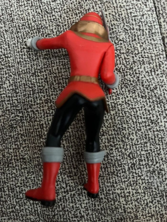 Power rangers rouge 2014 - photo numéro 3