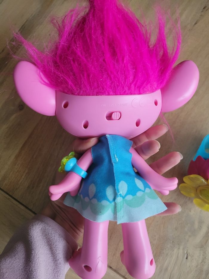 Poppy- les trolls - photo numéro 2