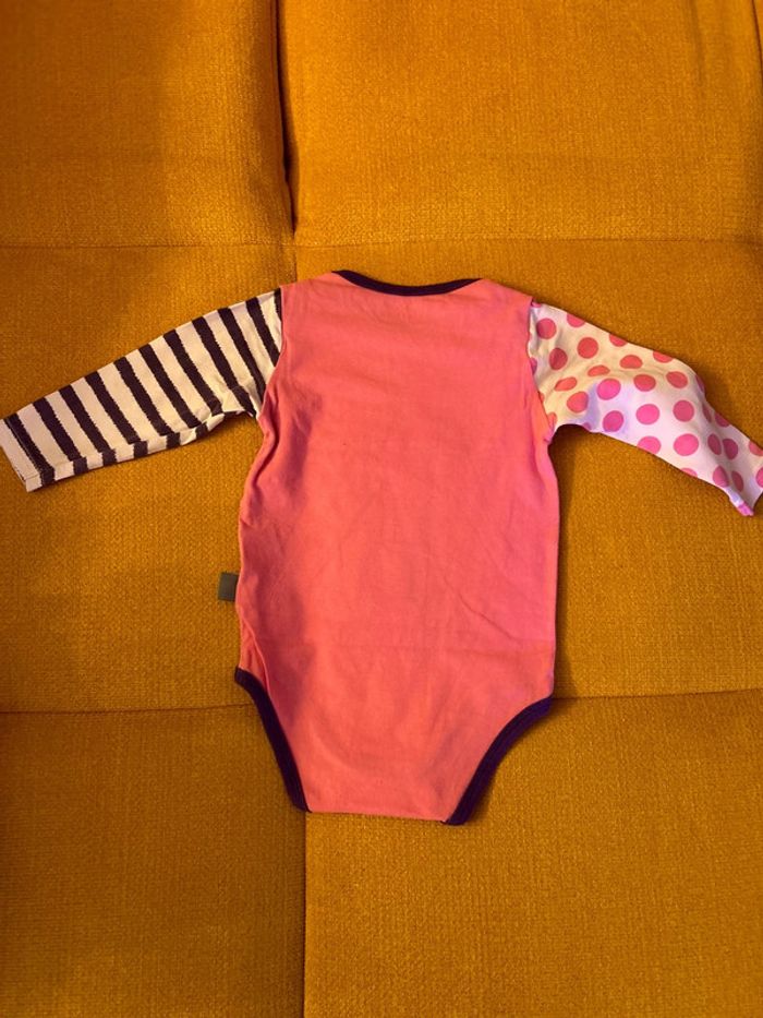 Lot de 2 bodies 18 mois - photo numéro 5