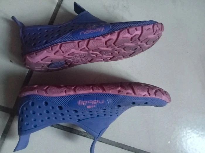 Lot de 4 chaussures pour fille 26/27 - photo numéro 15