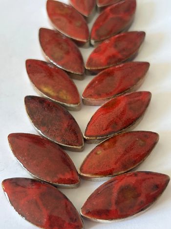 B34, fin de stock, 14 cabochons en céramique