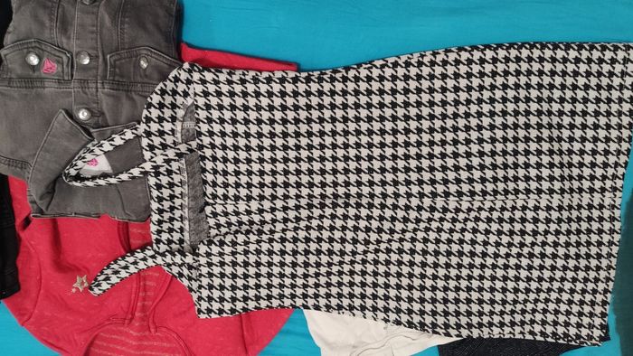 Lot vêtements fille 10 ans - photo numéro 3