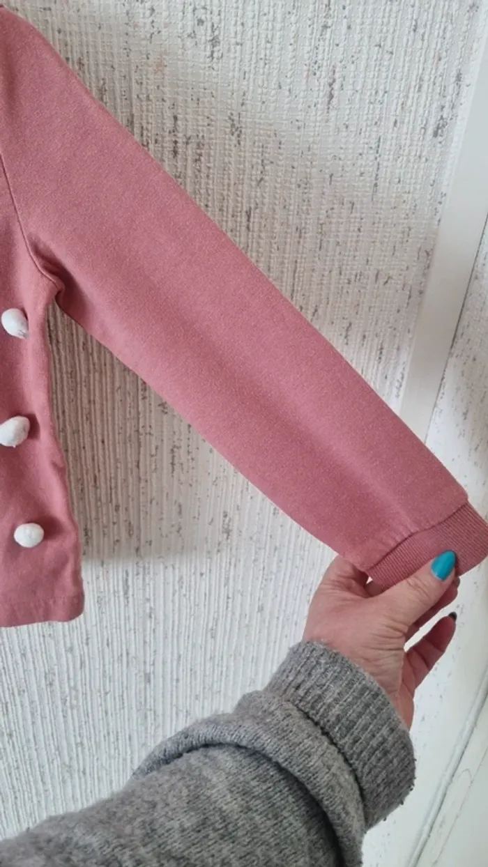 Pul avec pompon taille 5-6 ans - photo numéro 7