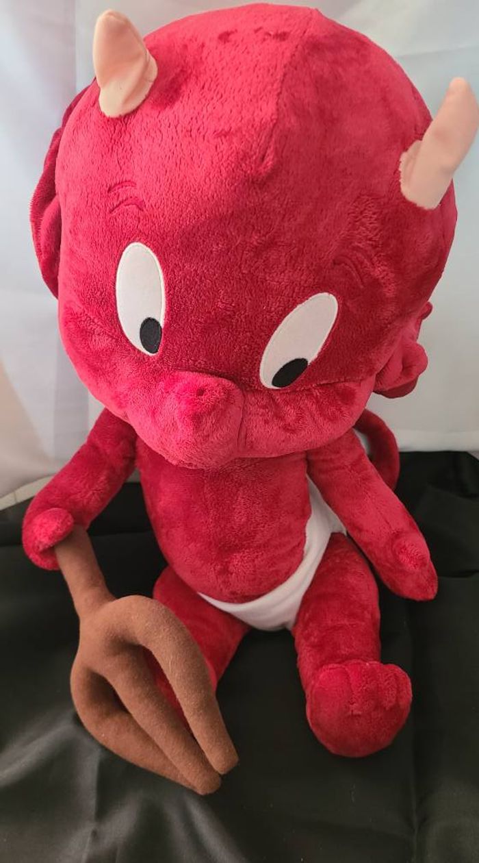Grande Peluche Diablotin avec Fourche HOT STUFF DEMONS ET MERVEILLES 2004 - photo numéro 4