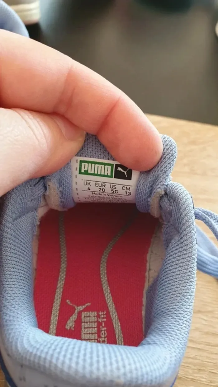 Lot de 3 paires de chaussures pointure 20 - photo numéro 4