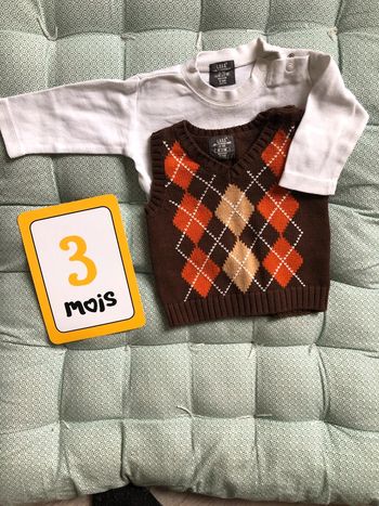 T-shirt + pull manches courtes