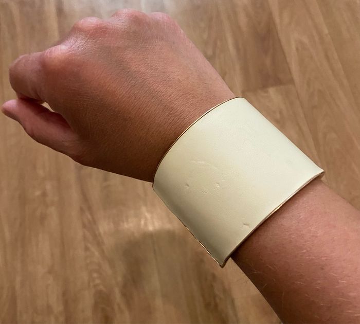 Bracelet fantaisie crème et doré femme - photo numéro 5