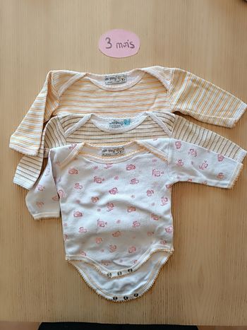 Lot 3 bodies 3 mois