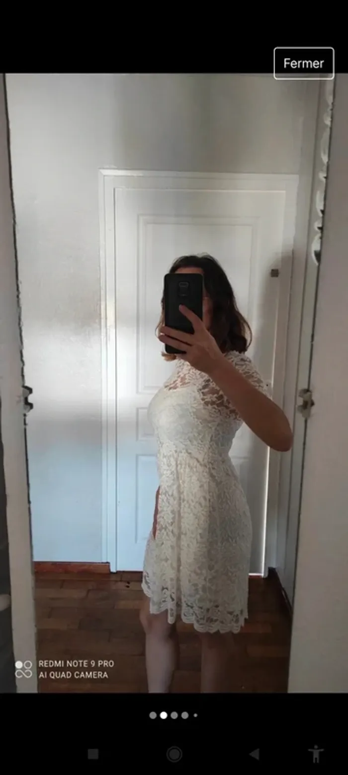 Magnifique robe blanche à dentelle - photo numéro 2