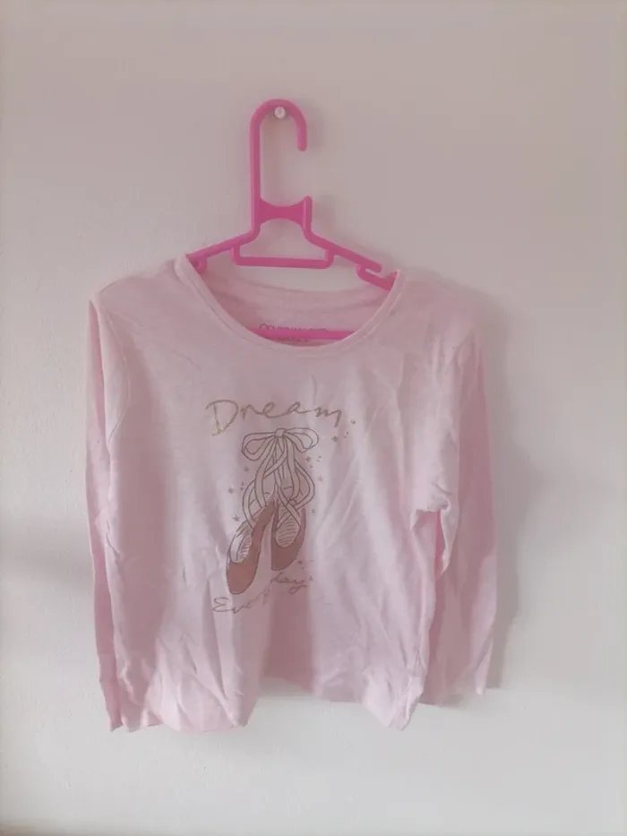 Tee shirt