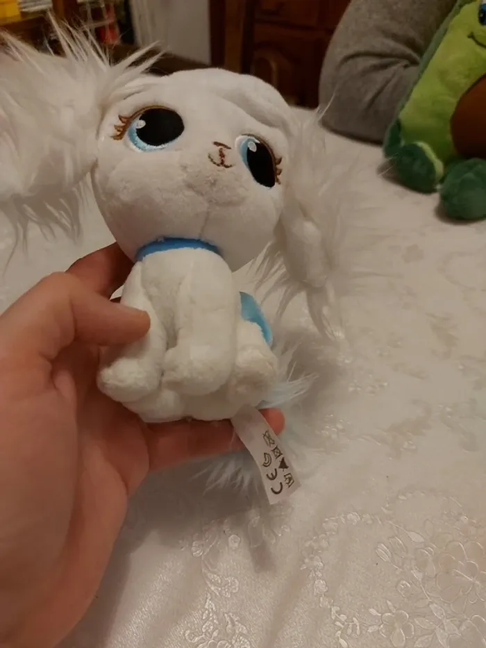 Peluche chien barbie - photo numéro 2