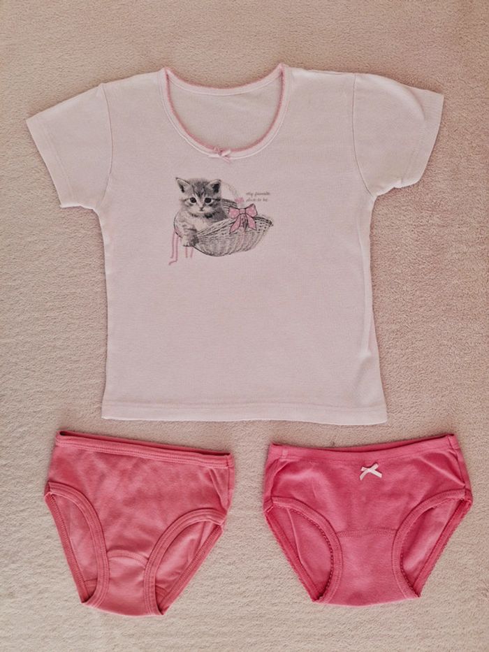 Ensemble de sous vêtements Absorba 3 ans Chemisette manches courtes et 2 culottes rose