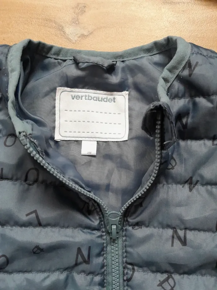 Lot 2 vestes bébé - photo numéro 2