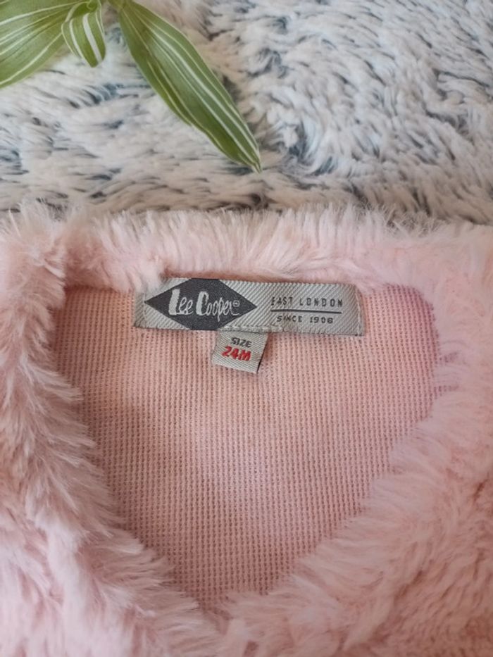 Gilet rose 2ans - photo numéro 2