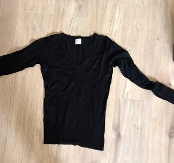 Pull noir col v