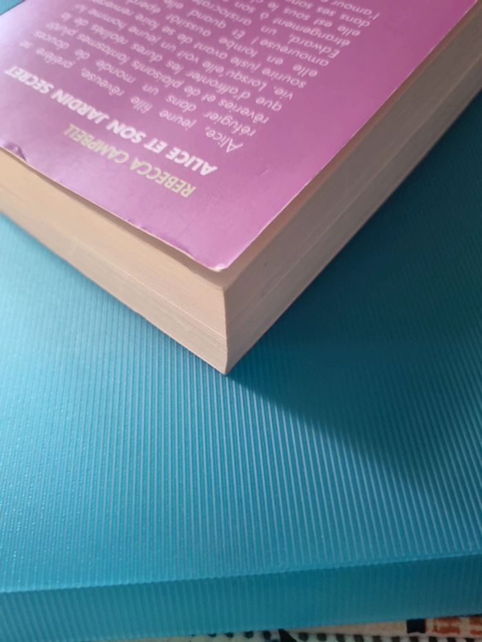 Alice et son jardin secret - photo numéro 5