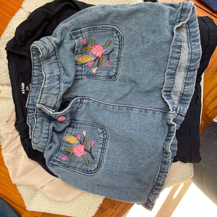 Lot vêtements fille 5 ans - photo numéro 6