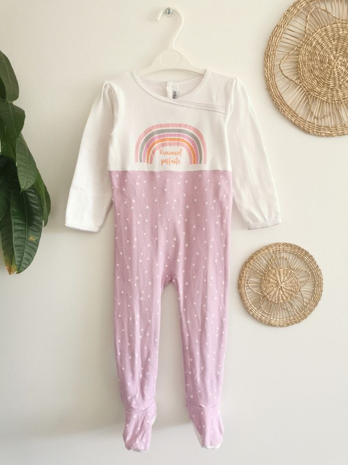 Pyjama léger étoiles "vraiment parfaite" Gémo 24 Mois