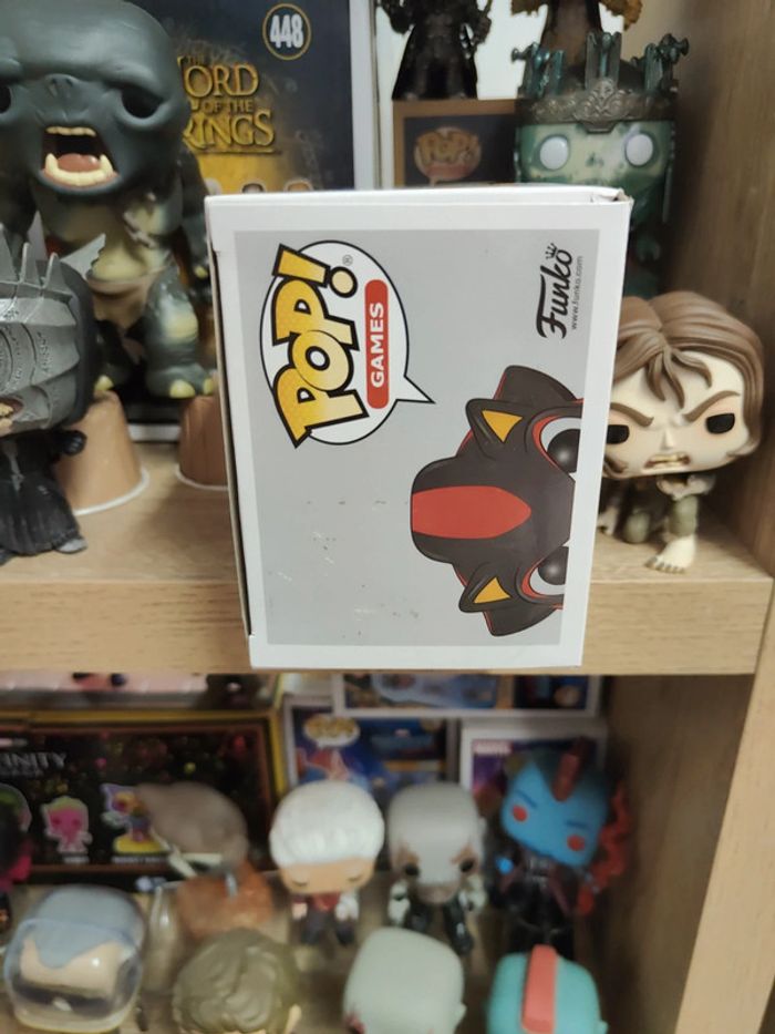 Funko pop shadow with chao 288 Sonic the hedgehog - photo numéro 5