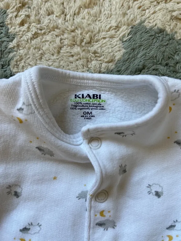 Lot vêtements naissance - photo numéro 4