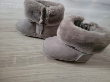 Bottines gris pour bébé