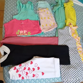 Lot de 11 vêtements