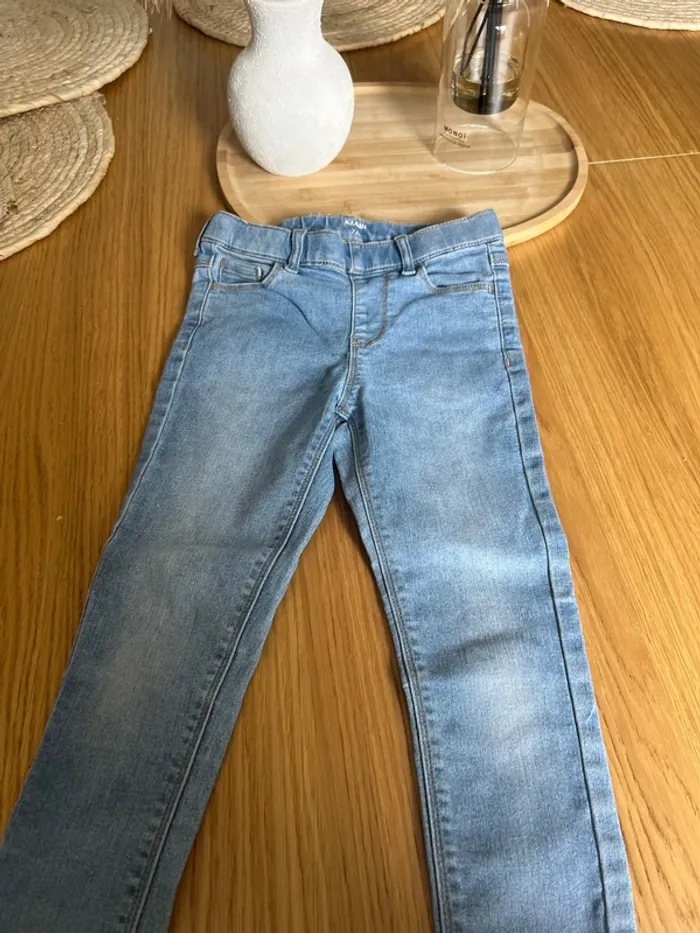 Pantalon slim Kiabi 7 ans - photo numéro 2