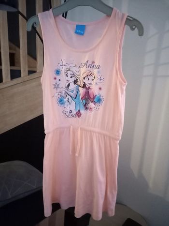 Robe reinevdes neiges