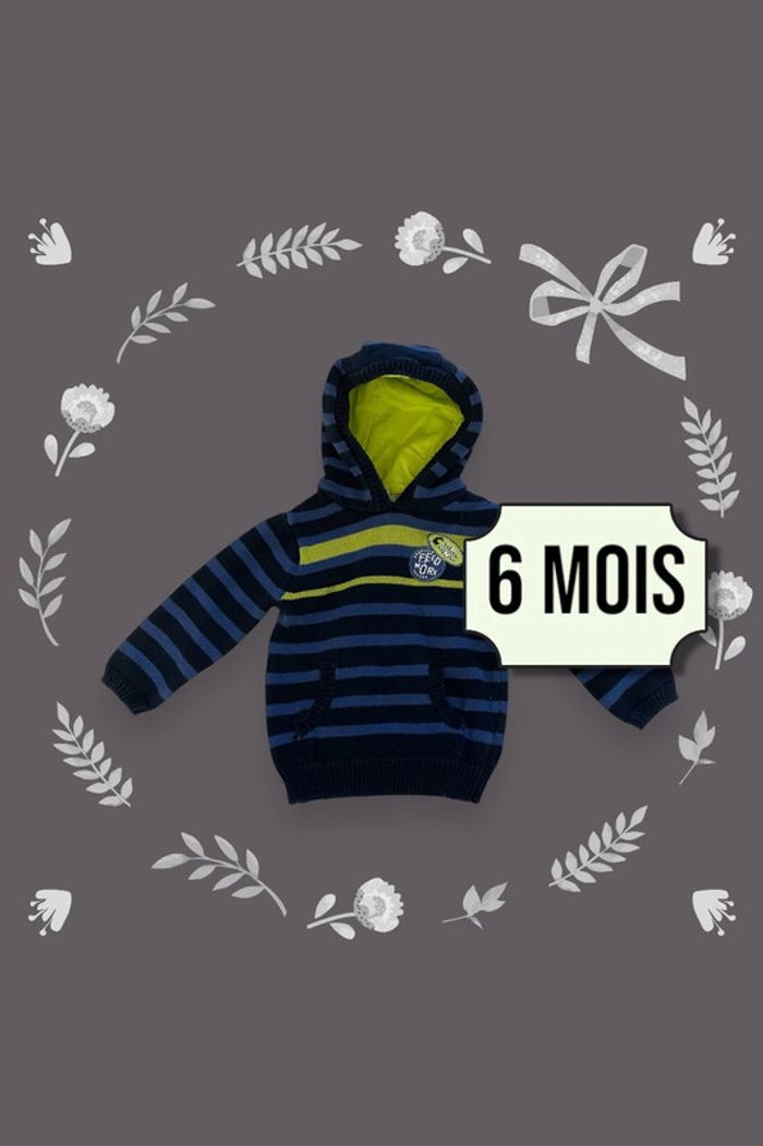 Vente Pull Capuche 6 mois - très bon état