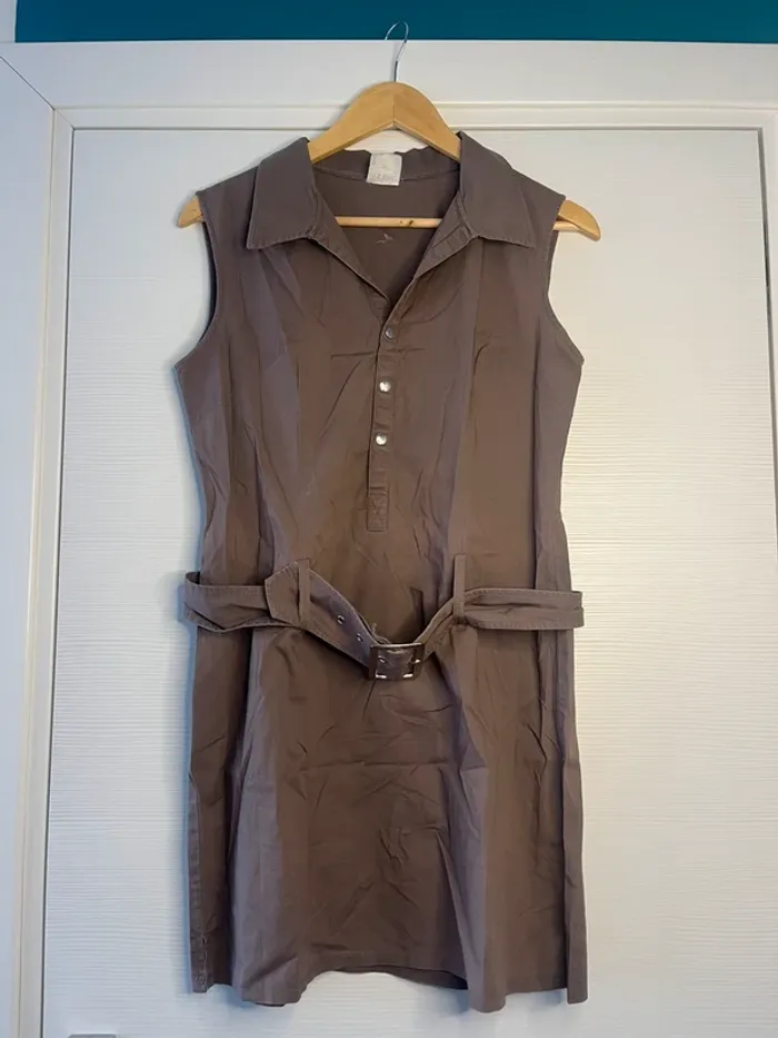 🔹 Robe d’Été Marron avec Ceinture – Casual Chic 🔹