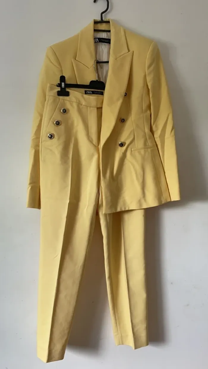 Ensemble Tailleur Jaune pâle Zara Veste Blazer + Pantalon XS/S 💛 - photo numéro 2