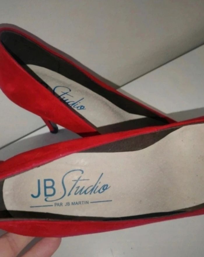 Talons hauts - photo numéro 3