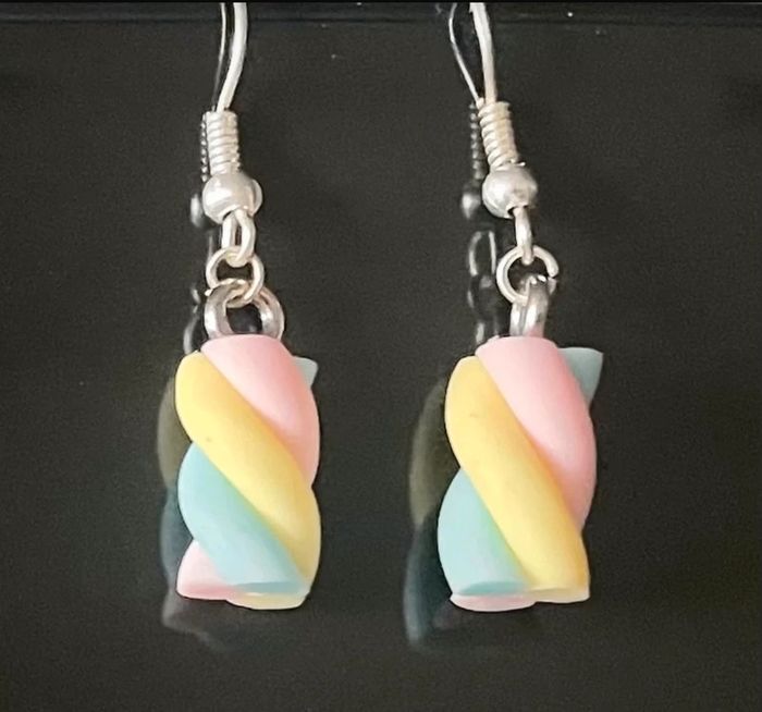 Lot de 7 paires de boucles d’oreilles en Fimo neuve jamais porté - photo numéro 5