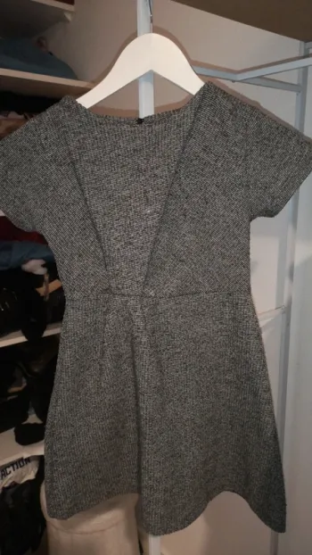 Robe grise Zara