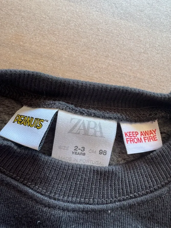 Sweat-shirt Zara 2/3 ans snoopy - photo numéro 3