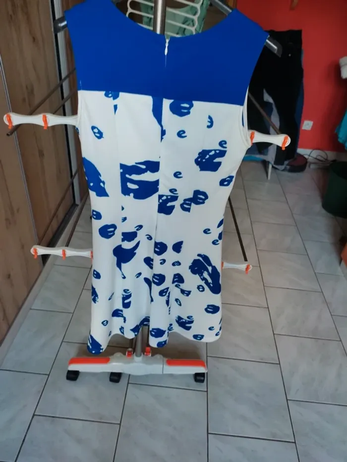 Robe ceintrée blanche bleu For Her taille L - photo numéro 2